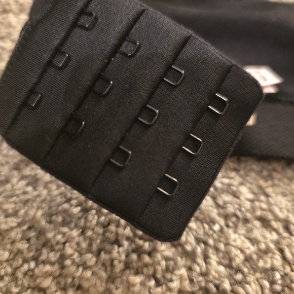 NOT AVAILABLE - Picture 4 of 11